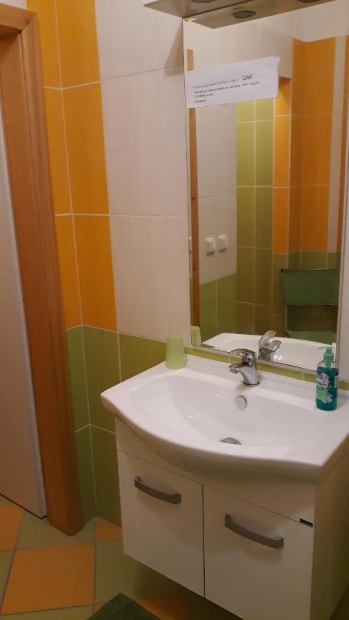 Penzion U Kovare Kutná Hora Exterior foto